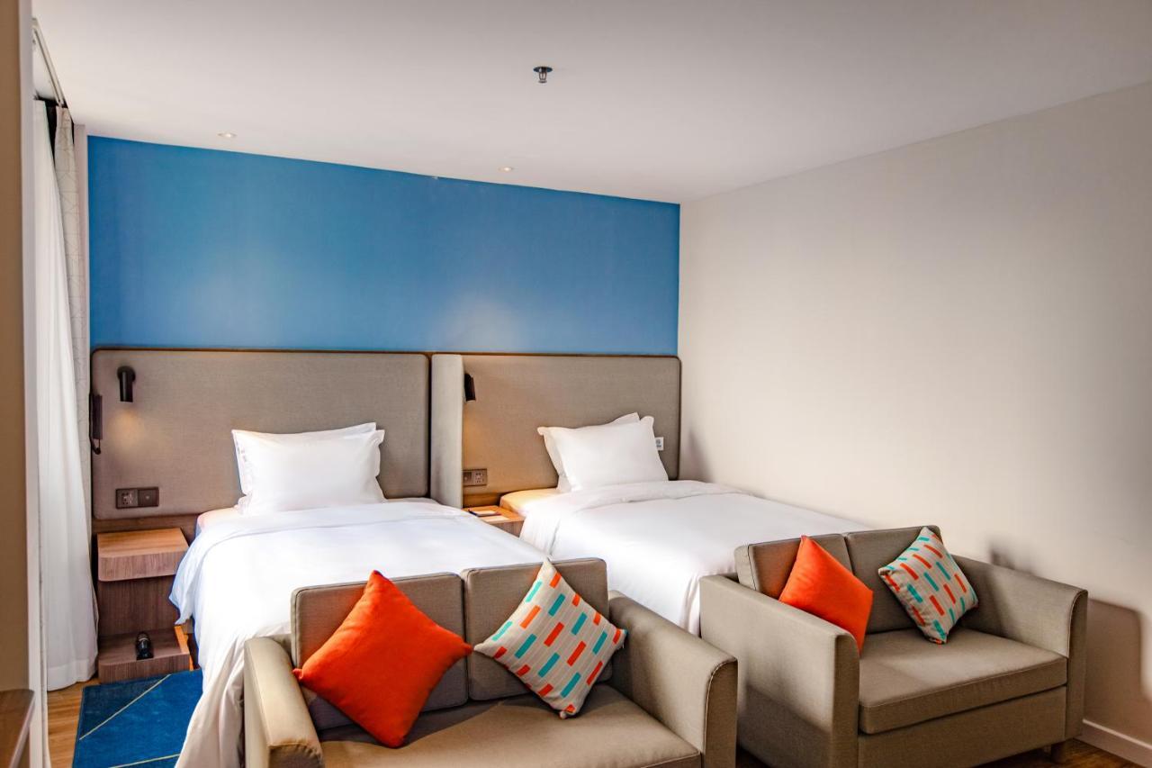 Holiday Inn Express Shantou City Center By Ihg Kültér fotó